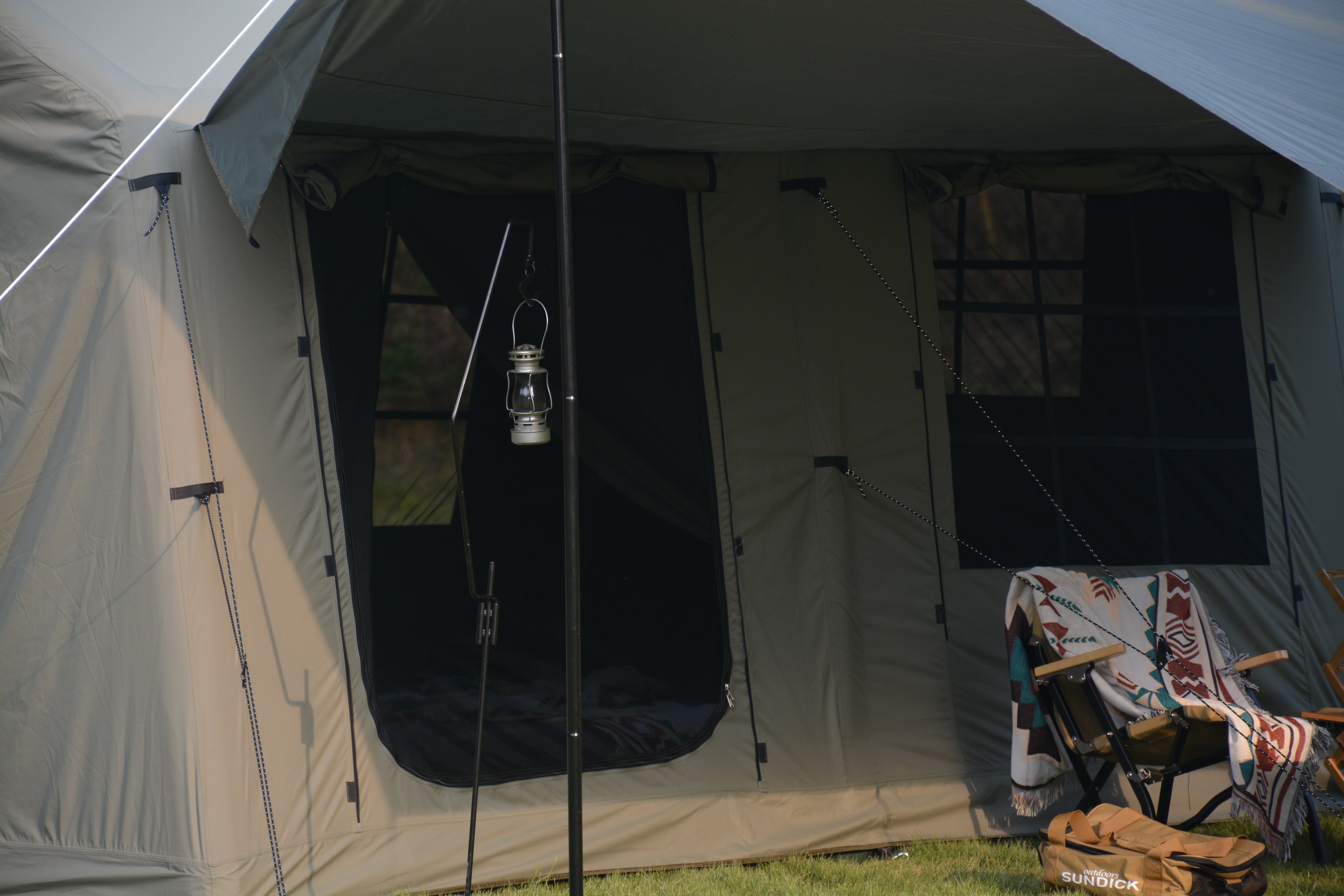 Inflatable Camping Tents with Hand Pump